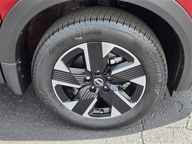 new 2025 Nissan Kicks car, priced at $26,247