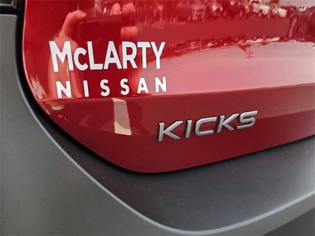 new 2025 Nissan Kicks car, priced at $26,247