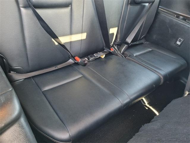 used 2019 Toyota Highlander car, priced at $22,700