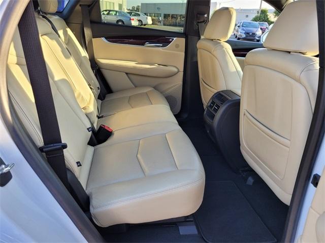 used 2018 Cadillac XT5 car, priced at $17,885