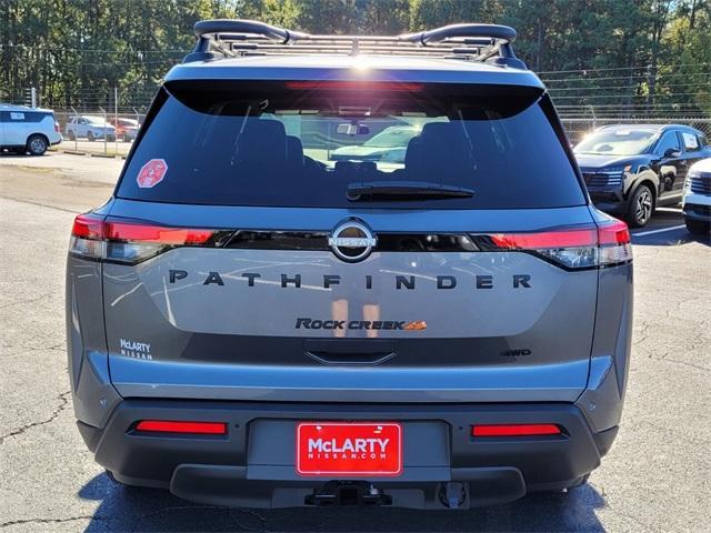 new 2025 Nissan Pathfinder car, priced at $38,661