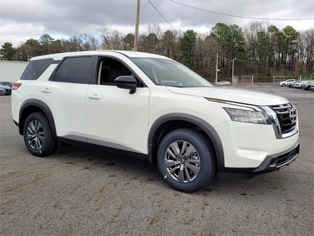 new 2025 Nissan Pathfinder car, priced at $36,100