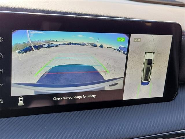 new 2025 Nissan Kicks car, priced at $30,228