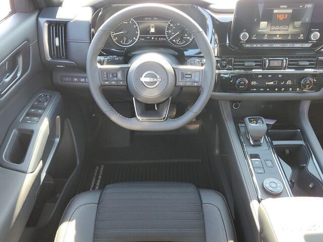 new 2025 Nissan Pathfinder car, priced at $37,961