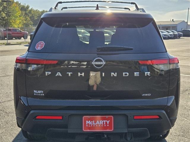 new 2025 Nissan Pathfinder car, priced at $37,076