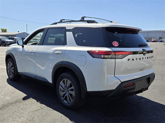 new 2025 Nissan Pathfinder car, priced at $41,094