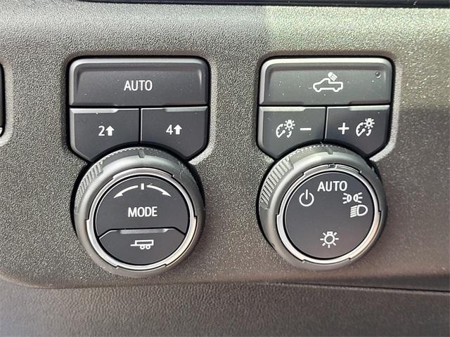 used 2022 Chevrolet Silverado 1500 car, priced at $32,349
