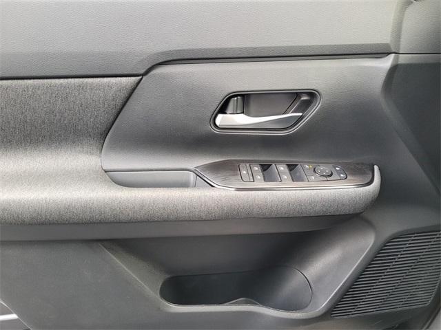 new 2026 Nissan Kicks car, priced at $23,998