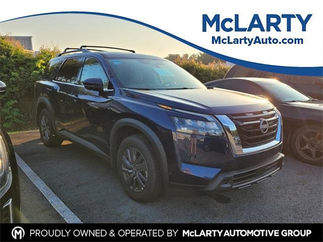used 2024 Nissan Pathfinder car, priced at $33,400