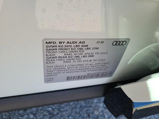 new 2025 Audi Q5 car