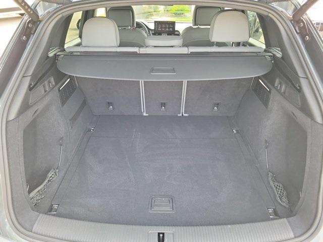 used 2024 Audi Q5 car, priced at $42,995