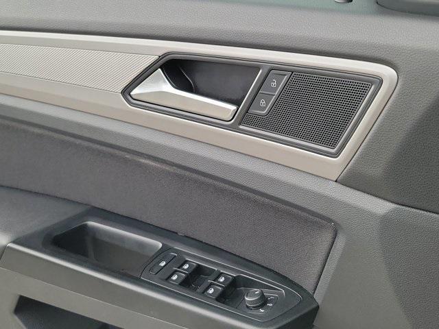 used 2020 Volkswagen Atlas Cross Sport car, priced at $21,995
