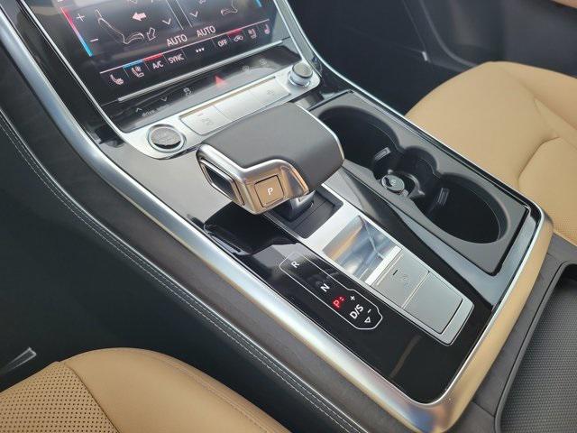 new 2026 Audi Q7 car, priced at $78,295