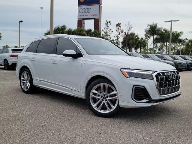 new 2025 Audi Q7 car, priced at $75,965