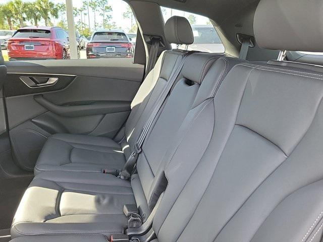 used 2025 Audi Q7 car, priced at $55,995