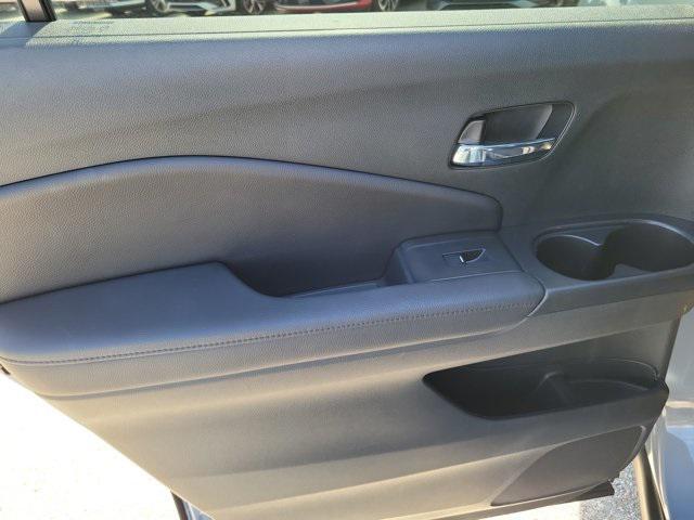 used 2022 Honda Pilot car, priced at $27,495