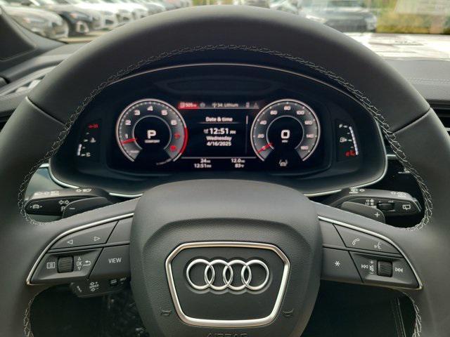 new 2025 Audi Q7 car