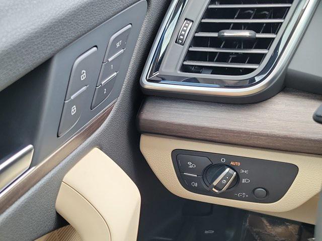 used 2025 Audi Q5 car, priced at $46,495