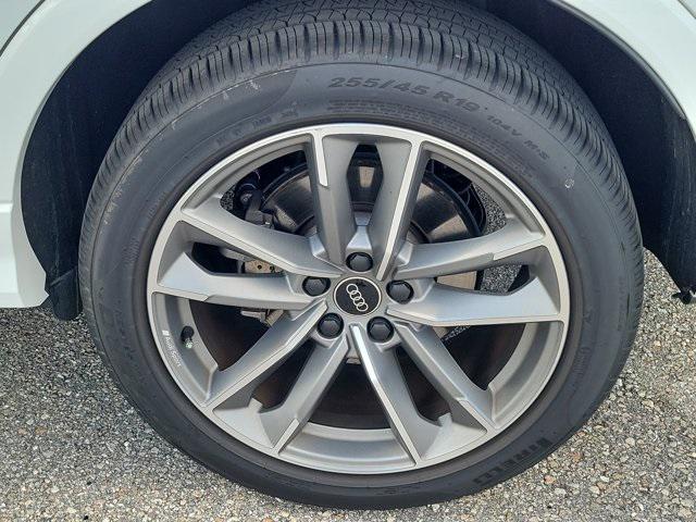 used 2025 Audi Q3 car, priced at $37,995