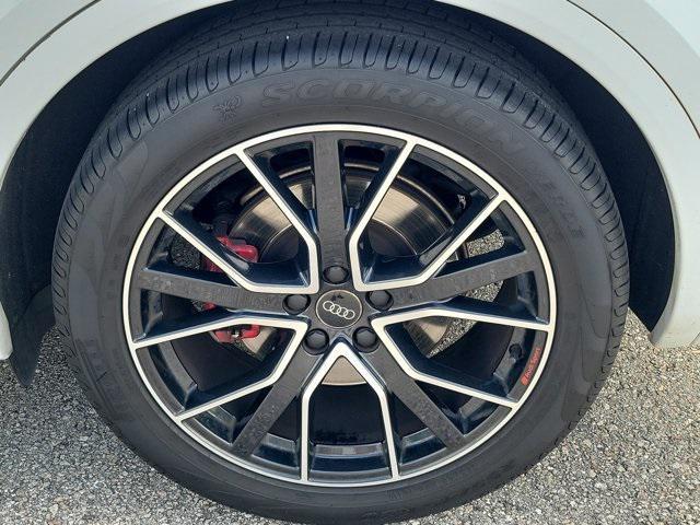 used 2022 Audi SQ5 car, priced at $34,995