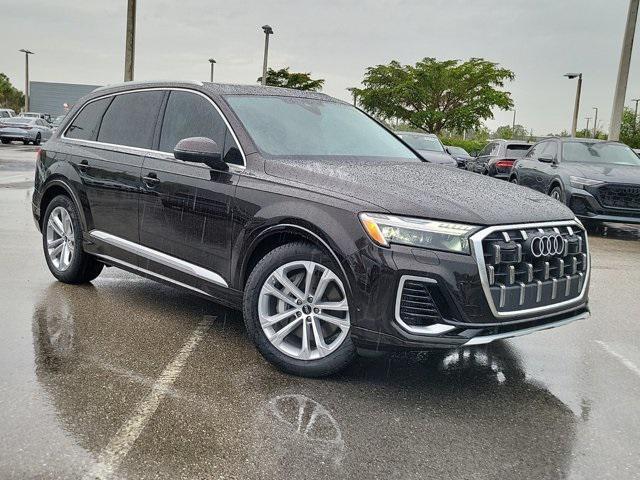 new 2025 Audi Q7 car, priced at $85,500