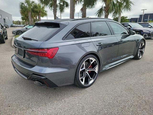 new 2025 Audi RS 6 Avant car, priced at $156,665