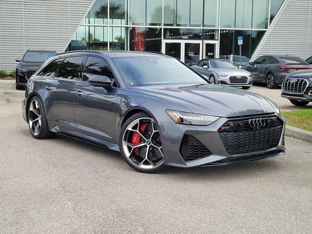 new 2025 Audi RS 6 Avant car, priced at $156,665