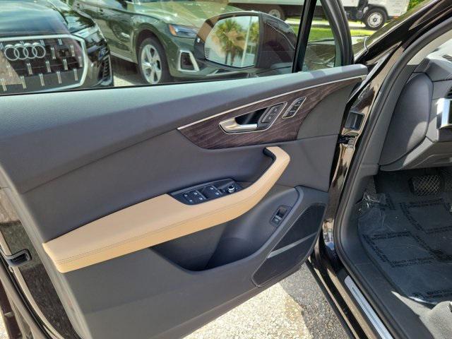 used 2025 Audi Q7 car, priced at $58,995