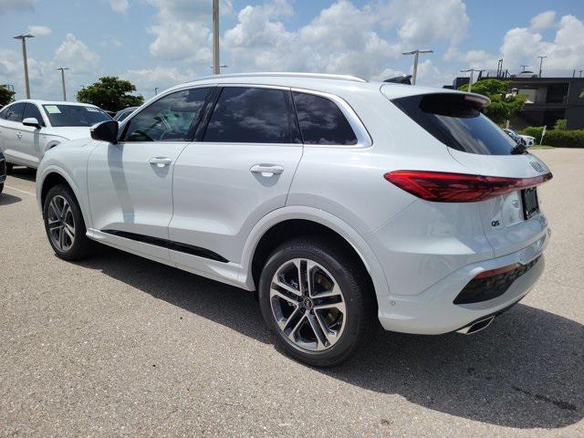 new 2025 Audi Q5 car, priced at $60,175