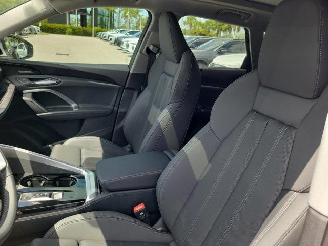 new 2025 Audi Q5 car, priced at $60,175