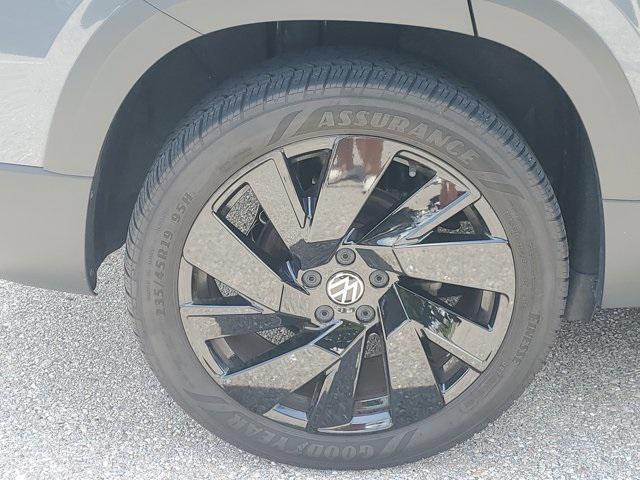 used 2024 Volkswagen Taos car, priced at $23,795
