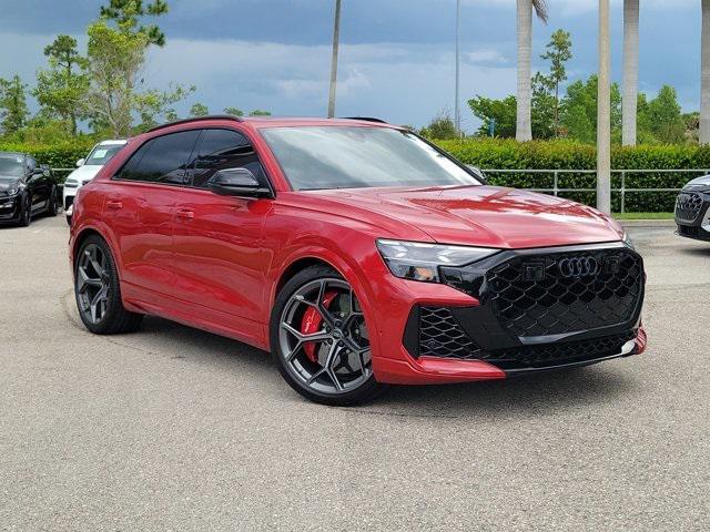 new 2025 Audi RS Q8 car, priced at $145,790