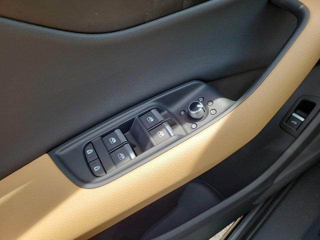 used 2025 Audi Q7 car, priced at $49,995