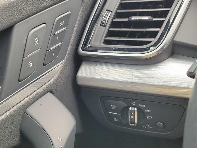 used 2024 Audi Q5 car, priced at $40,995
