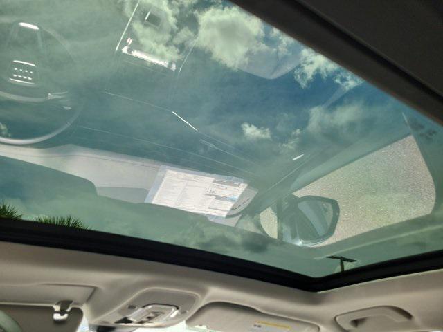 new 2025 Audi Q7 car, priced at $78,900