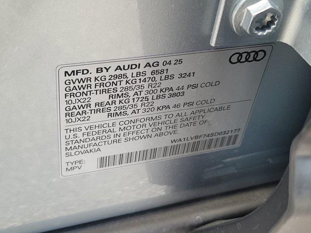 new 2025 Audi Q7 car, priced at $78,900