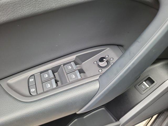 used 2025 Audi Q5 car, priced at $38,495