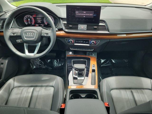 used 2025 Audi Q5 car, priced at $38,495