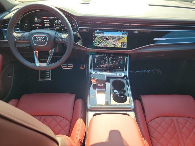 new 2025 Audi SQ8 car