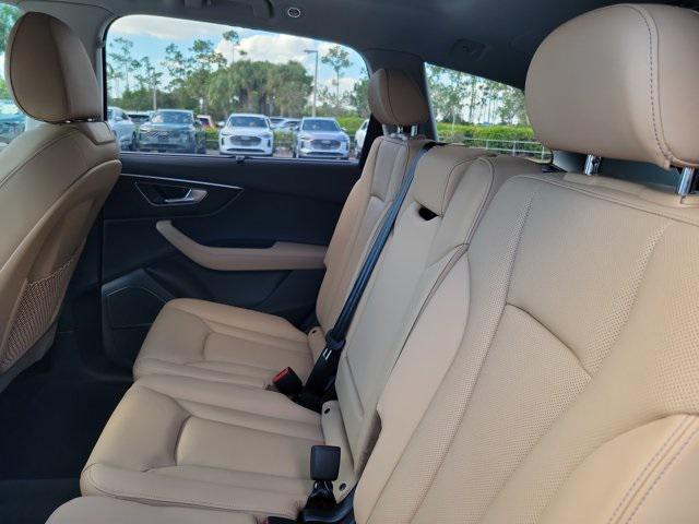 new 2026 Audi Q7 car, priced at $70,640