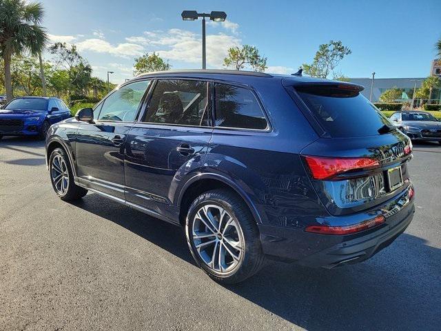 new 2025 Audi Q7 car