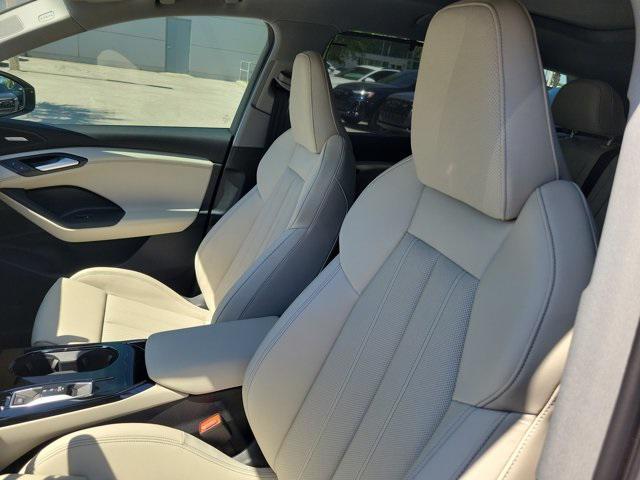 new 2025 Audi Q6 e-tron car, priced at $77,425