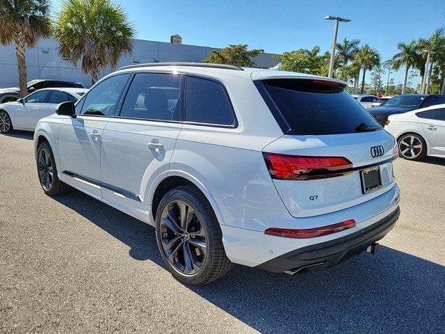 new 2025 Audi Q7 car, priced at $77,605