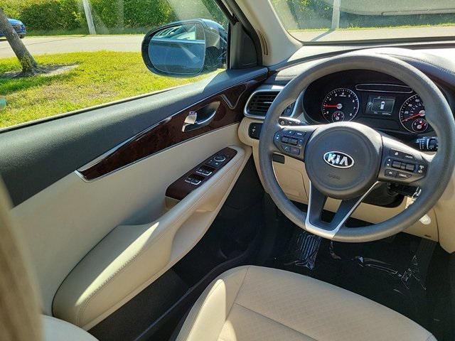 used 2017 Kia Sorento car, priced at $15,295