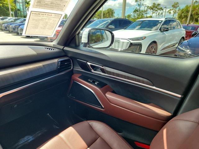 used 2024 Kia Telluride car, priced at $37,495