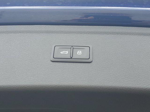 new 2025 Audi Q5 car, priced at $50,250