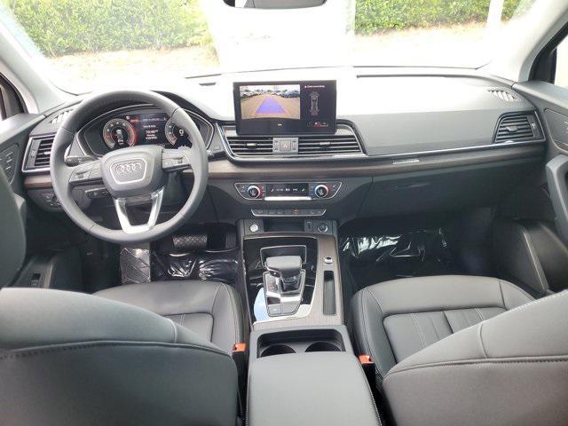 new 2025 Audi Q5 car, priced at $50,250