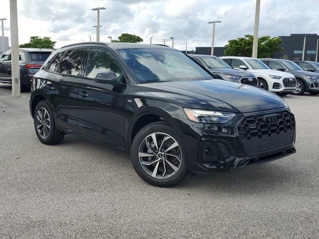 new 2024 Audi Q5 car, priced at $53,090