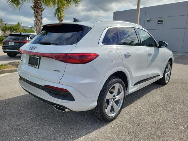 new 2025 Audi Q5 car, priced at $61,300