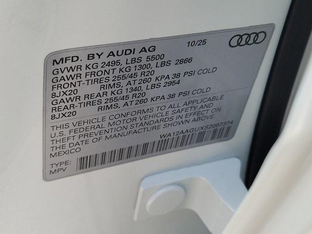 new 2025 Audi Q5 car, priced at $61,300